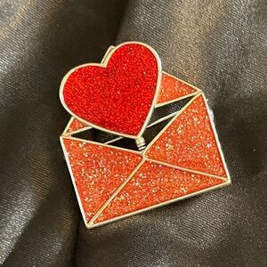 TC Signed Glittery Pink & Red Opened Envelope With Heart Brooch